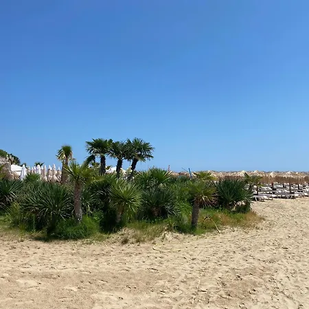 Horizon 17 'б' Apartment